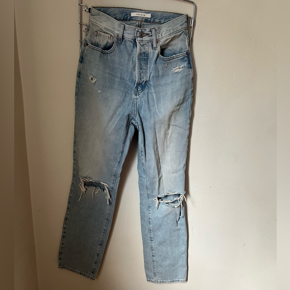 Ripped jeans